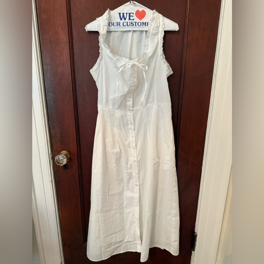 Roolee White Sleeveless Button-Down Dress